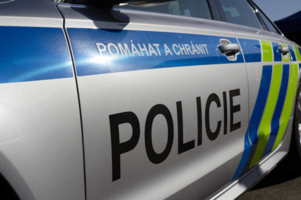 Otrasn&yacute; pr&iacute;pad z Česka: Muža s&uacute;dia za t&yacute;ranie aj zn&aacute;silnenie det&iacute;, žena sa tomu roky prizerala