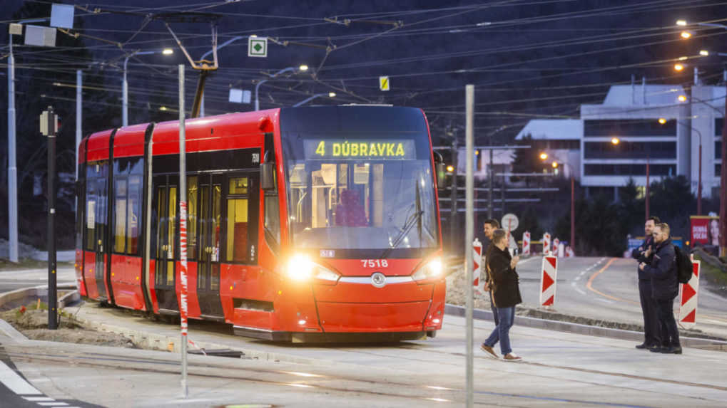 Agresívny muž v bratislavskej MHD napadol cestujúcich