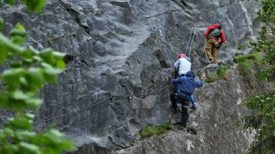 Kremnica sprísňuje bezpečnostné opatrenia pre feraty na Skalke