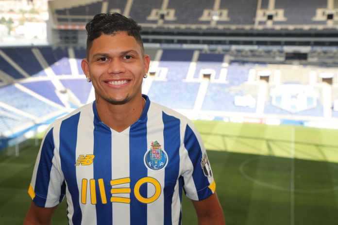 Hrával aj za Šamorín, teraz sa upísal slávnemu FC Porto