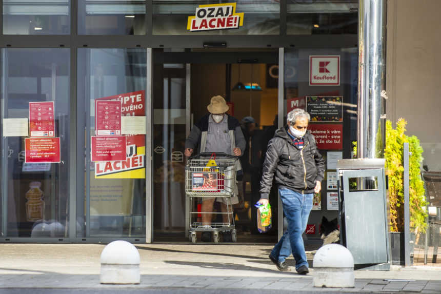 Ceny na Slovensku v októbri medziročne narástli najviac v eurozóne