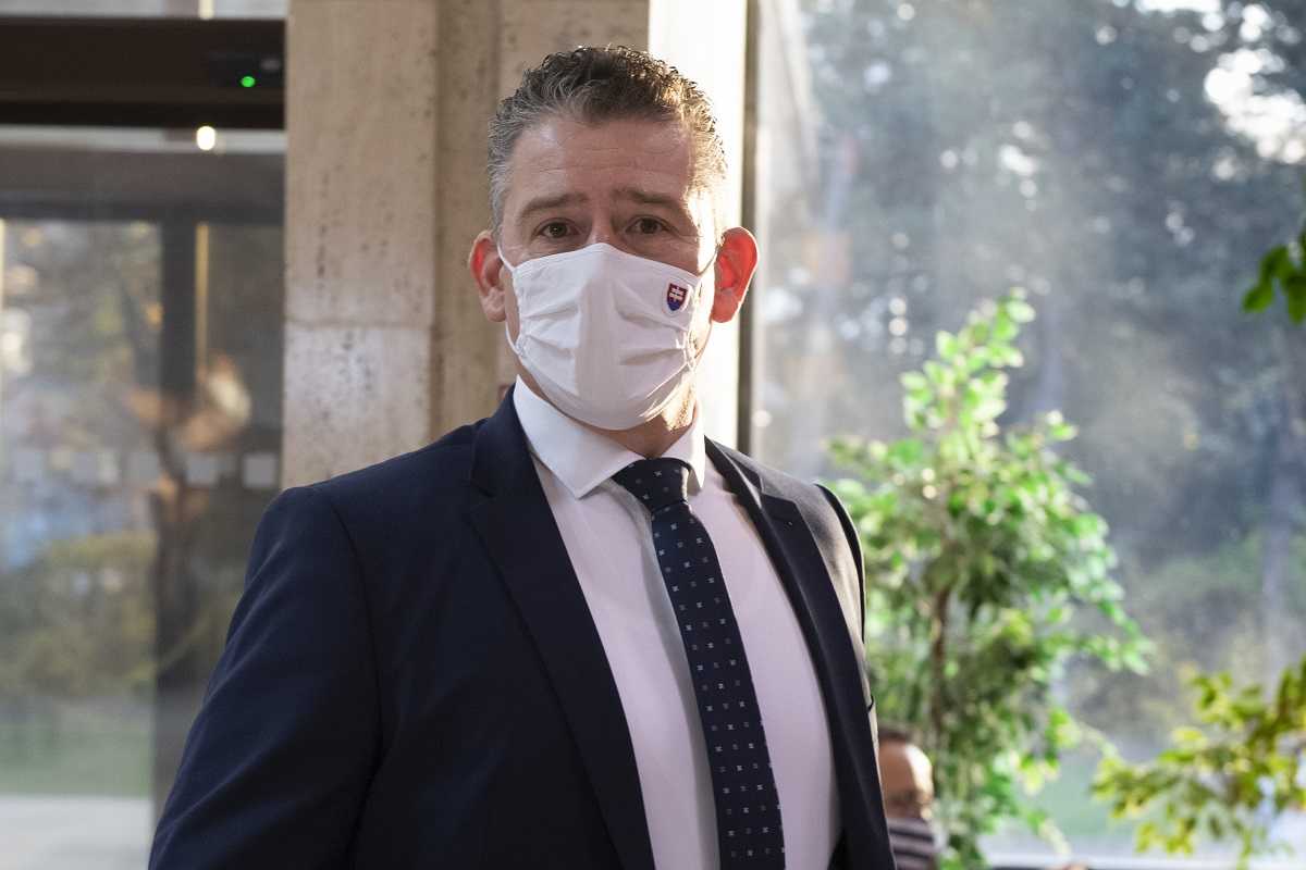 Portrétová fotografia – Roman Mikulec (OĽANO)