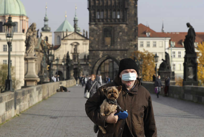 Česko mení pravidlá pre cestovanie, zmeny sa dotknú aj Slovákov