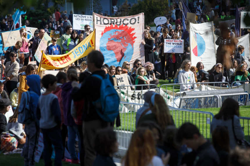 Petícia hnutia Klíma ťa potrebuje sa dostala do parlamentu