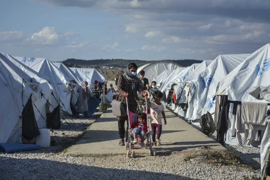 Duševný stav migrantov sa zhoršuje, pandémia im nepomáha