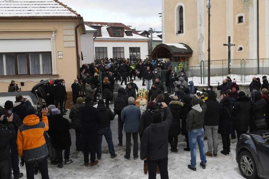 V Štrbe pochovali policajného exprezidenta Lučanského