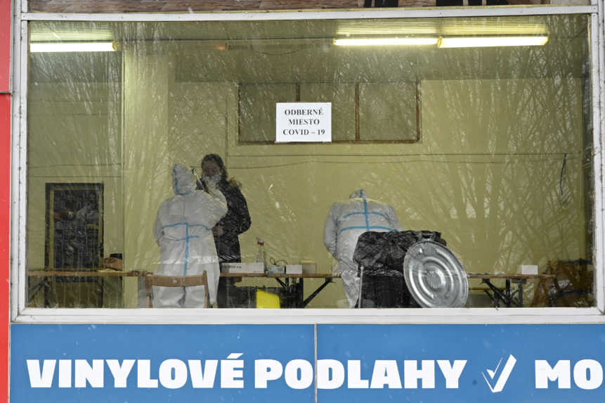 V Nitre otestovali 25 000 ľudí, v Košiciach takmer 32 000