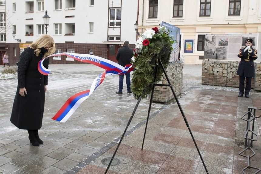 Nenávisť nie je riešením. Prezidentka Čaputová si uctila obete holokaustu