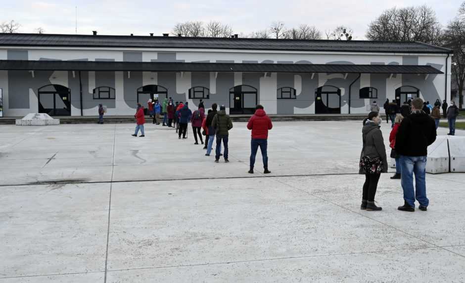V Nitre otestovali 25 000 ľudí, v Košiciach takmer 32 000