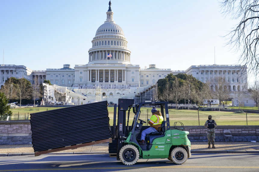 Pentagon povolal do Washingtonu 6 000 členov Národnej gardy