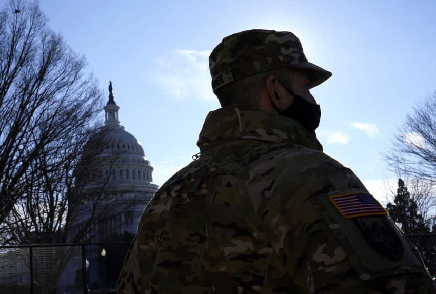 Pentagon zmenil rozhodnutie. Národná garda vo Washingtone je ozbrojená