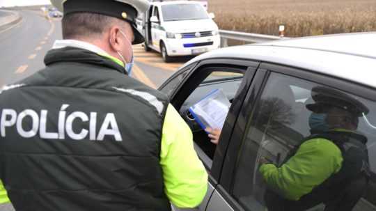 Kandidátov na nového policajného prezidenta vypočujú budúci týždeň