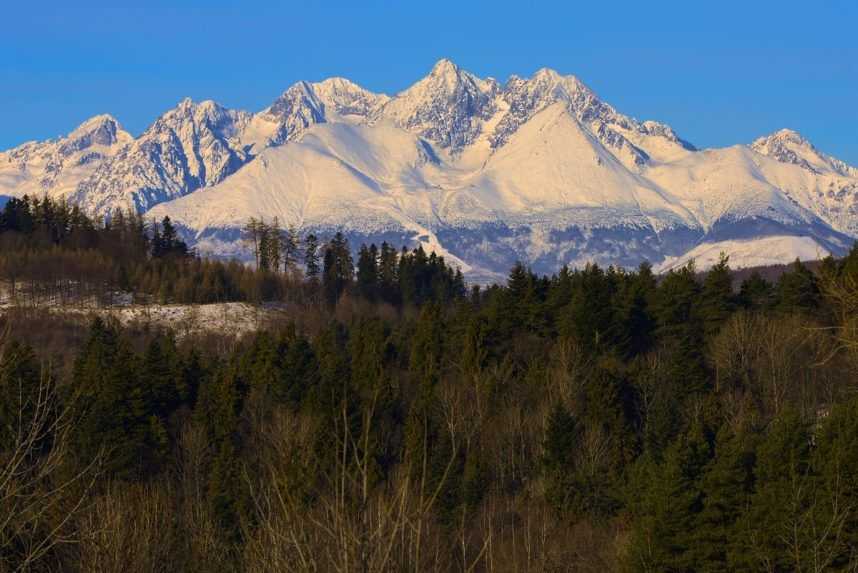 Na Lomnickom štíte namerali rekordných -28,5 °C, mrazivo bolo aj pri Rimavskej Sobote