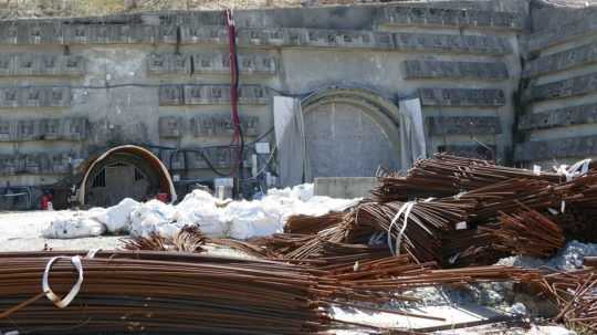 Višňové bude, oznámil Doležal. Tunel dostavia Skanska za 255 miliónov