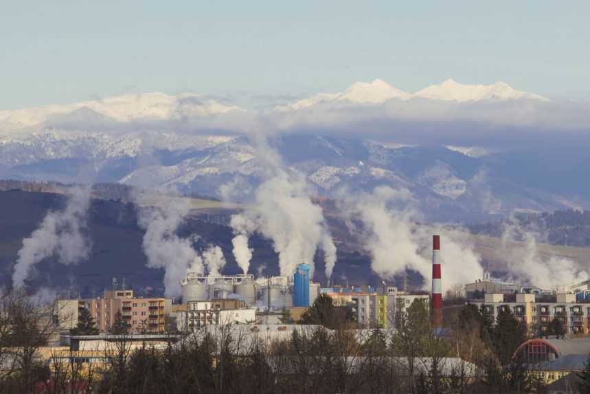 Envirorezort pripravuje viaceré opatrenia na boj proti znečistenému ovzdušiu