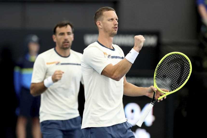 Polášek s Dodigom postúpili do finále štvorhry na Australian Open