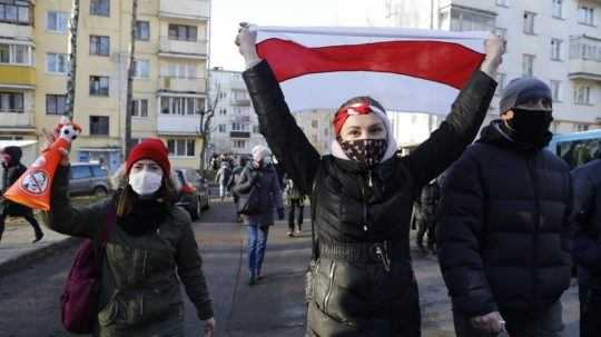 Cichanovská priznala porážku ulice v boji proti Lukašenkovmu režimu