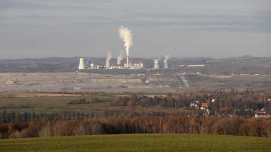 Česko zažaluje Poľsko za plánované rozšírenie ťažby v bani Turów neďaleko hraníc