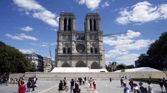 Na snímke parížska katedrála Notre-Dame.