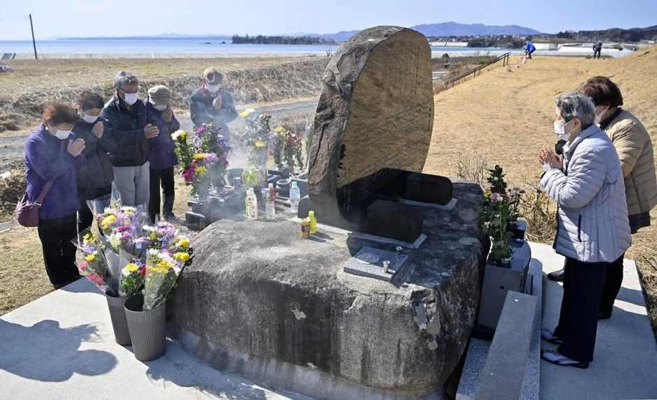 Zemetrasenie, cunami a jadrová havária. Japonsko si pripomína výročie tragédie