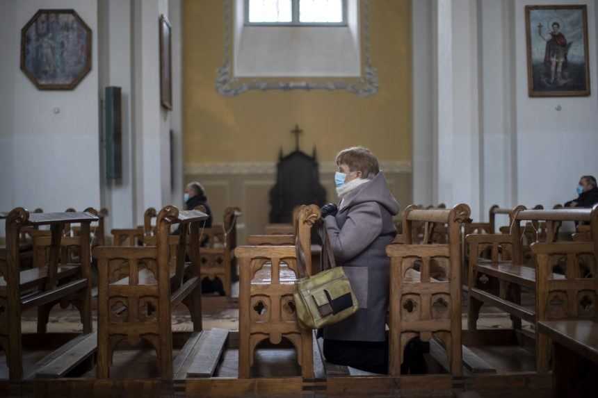 Zákaz bohoslužieb je zásahom do slobody náboženského vyznania, tvrdí Figeľ