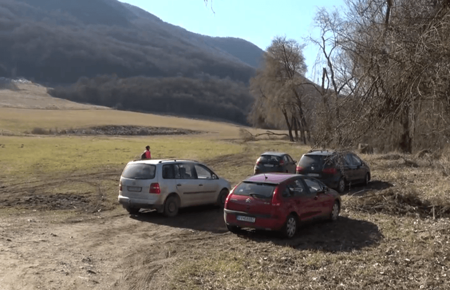 Do národných parkov je vjazd zakázaný. Mnohí motoristi to nerešpektujú