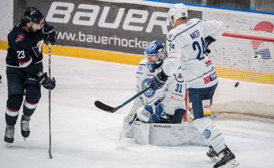 Slovan a Poprad zvíťazili tretí raz po sebe. Vybojovali si postupové mečbaly