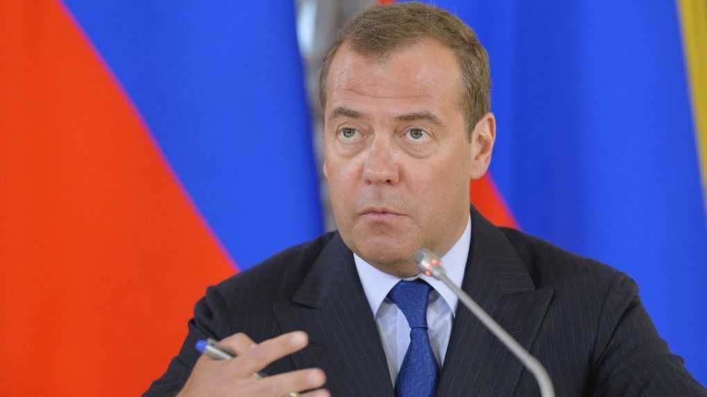 Medvedev označil Česko za rukojemníkov americkej politiky