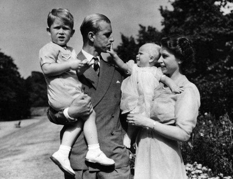 Vo veku 99 rokov zomrel britský princ Philip