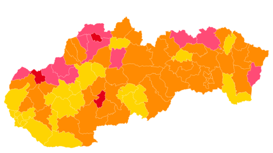 Už aj bez bordových okresov. Najviac ich bude oranžových a žltých (+mapa)