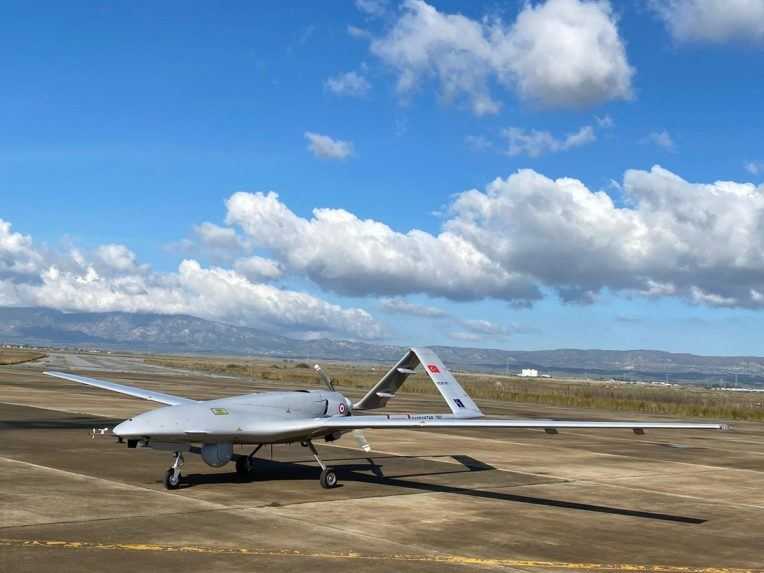 Poľsko sa vyzbrojí tureckými dronmi, ktoré sa osvedčili nad Karabachom