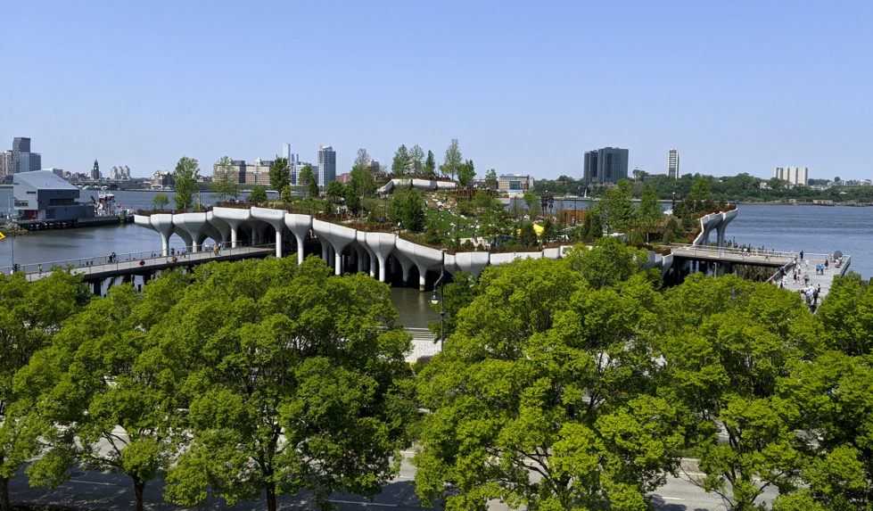 Na rieke Hudson v New Yorku otvorili unikátny „plávajúci“ park