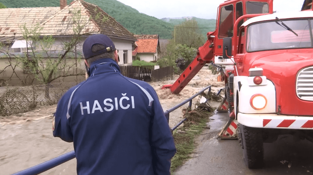 Rudno nad Hronom sa spamätáva z katastrofy, premiér prisľúbil peniaze zo svojej rezervy