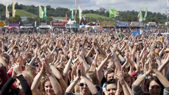 Len dva dni a bez kempovania. Úrady dali festivalu v Glastonbury zelenú, avšak s viacerými podmienkami