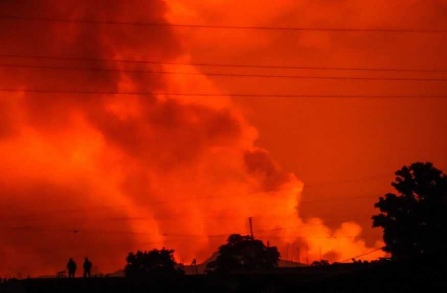 Pred chrliacou sopkou Nyiragongo utiekli desaťtisíce ľudí