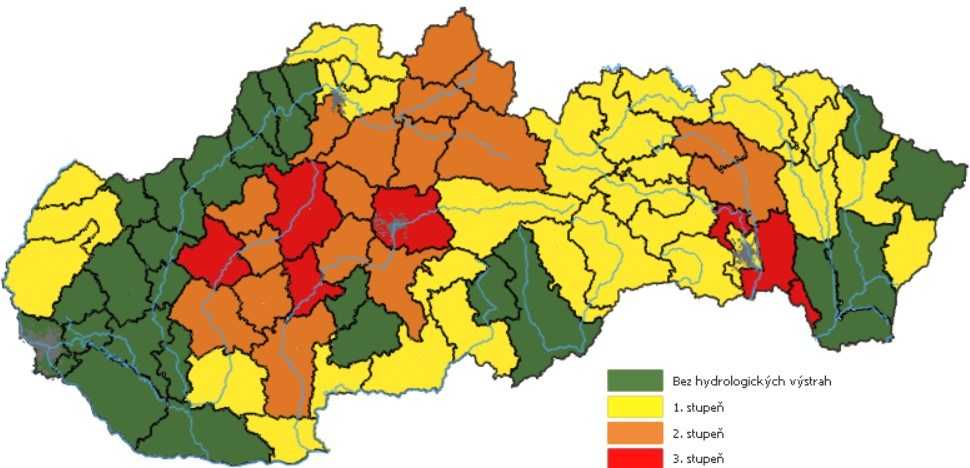 SHMÚ: Výstrahy pred povodňami platia aj v utorok