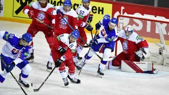 MS v hokeji: Slovákom nevyšlo derby. S Čechmi prehrali vysoko 3:7