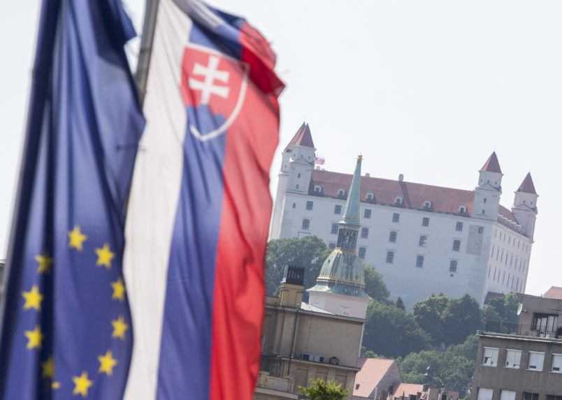 Európska komisia ocenila snahy Slovenska pokročiť v boji proti korupcii