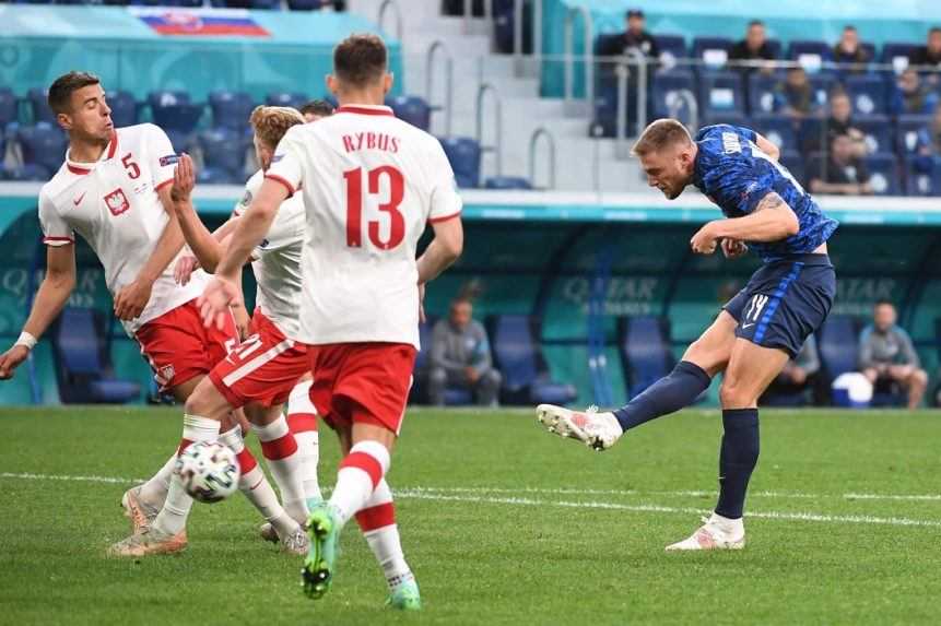 ME vo futbale: Slovensko má tri body, Poľsko zdolalo tesne 2:1