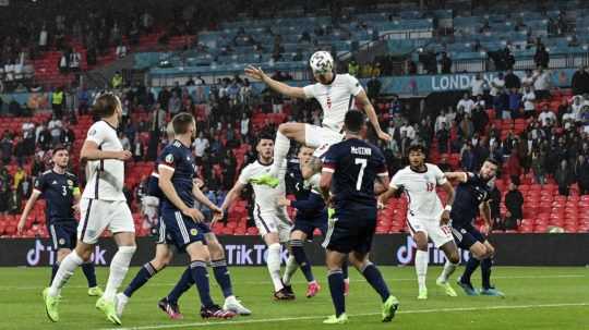 Anglicko na domácej pôde vo Wembley len remizovalo so Škótmi 0:0