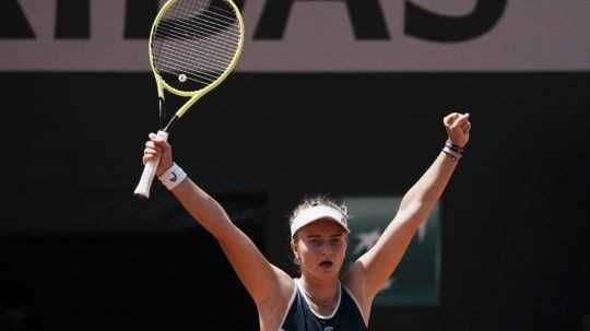 České prekvapenie na Roland Garros. Krejčíková postúpila už do semifinále