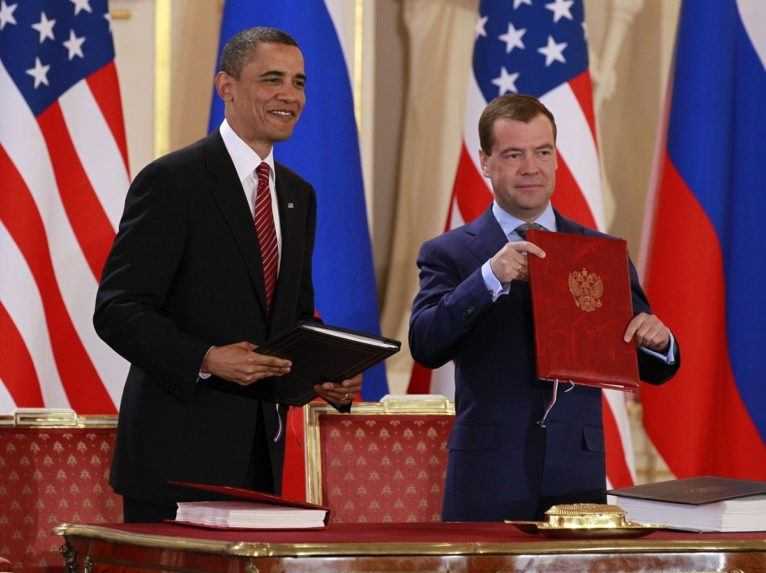 Barack-Obama-Dmitrij-Medvedev