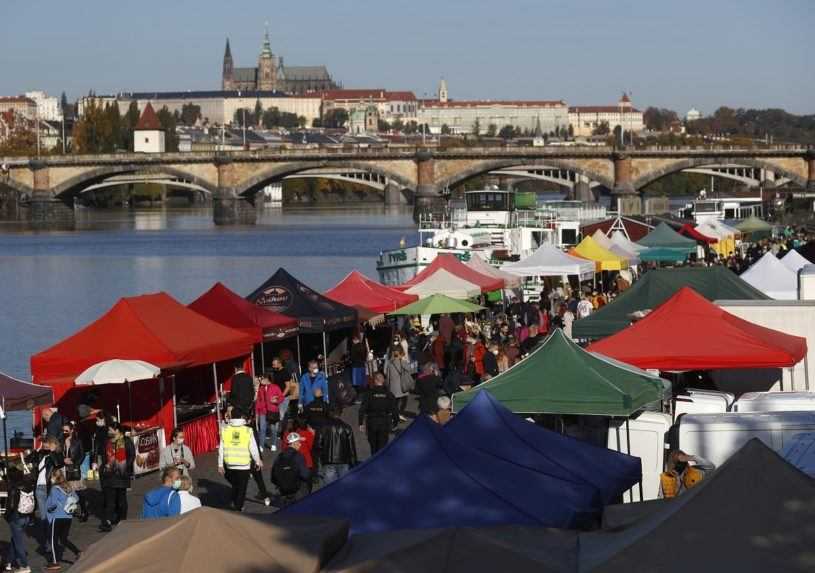 Slovensko bude na českej pandemickej mape od pondelka oranžové