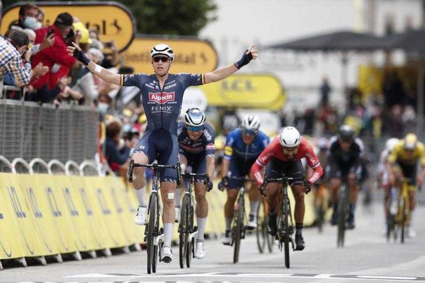 Peter Sagan v 3. etape na TdF spadol v záverečnom špurte tesne pred cieľom