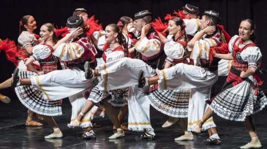 Folklórne vystúpenie Slovensko.