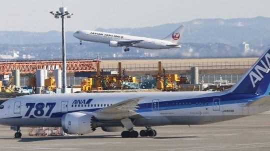 Lietadlá na letisku Haneda.