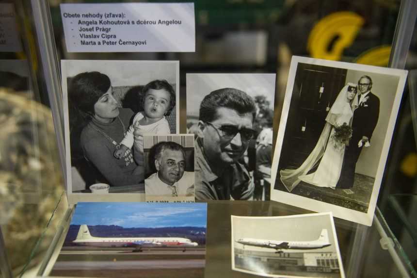 Pád lietadla v Bratislave na Zlatých pieskoch. Fotografie obetí.