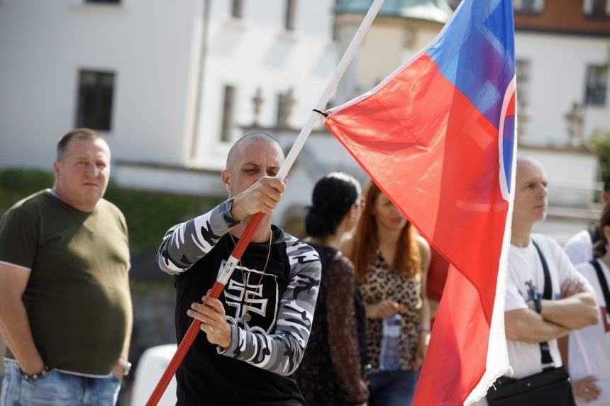 Protest proti vládnym opatreniam