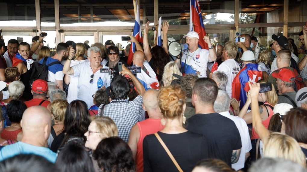 Protest proti vládnym opatreniam