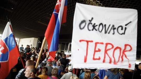 Protest proti vládnym opatreniam